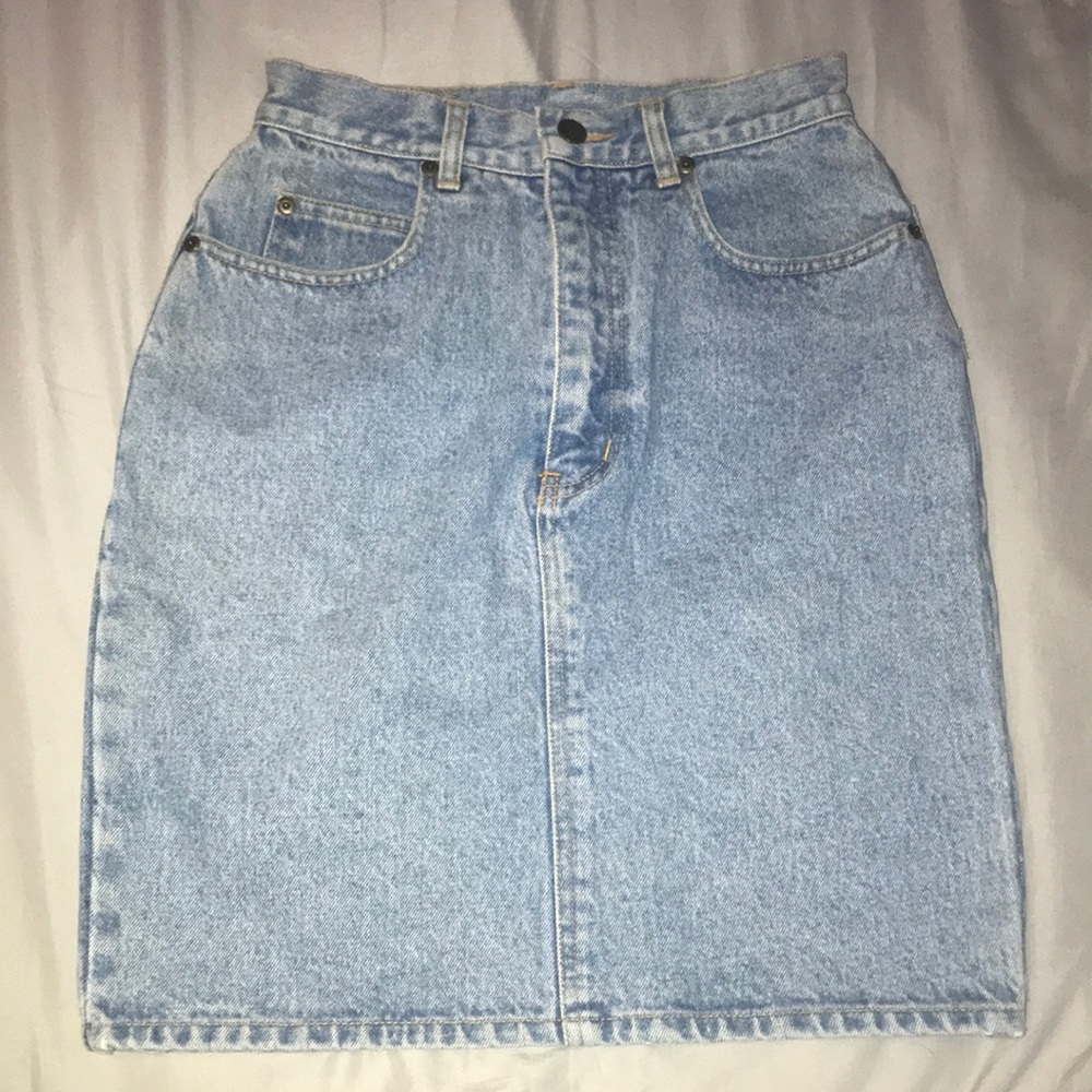Alfred Sung Jean Skirt